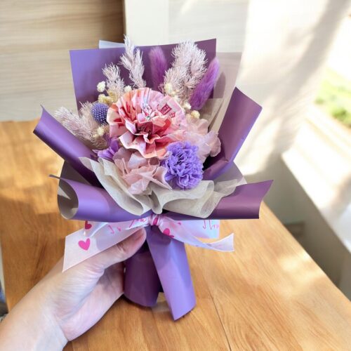 有錢康乃馨小花束